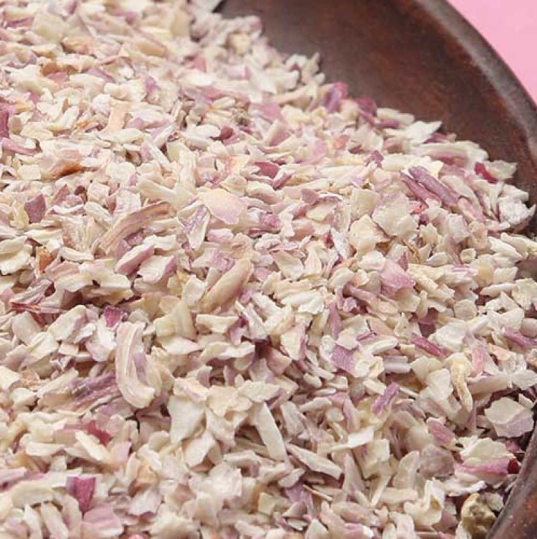 Dehydrated Pink Onion Chopped (3–5 mm)